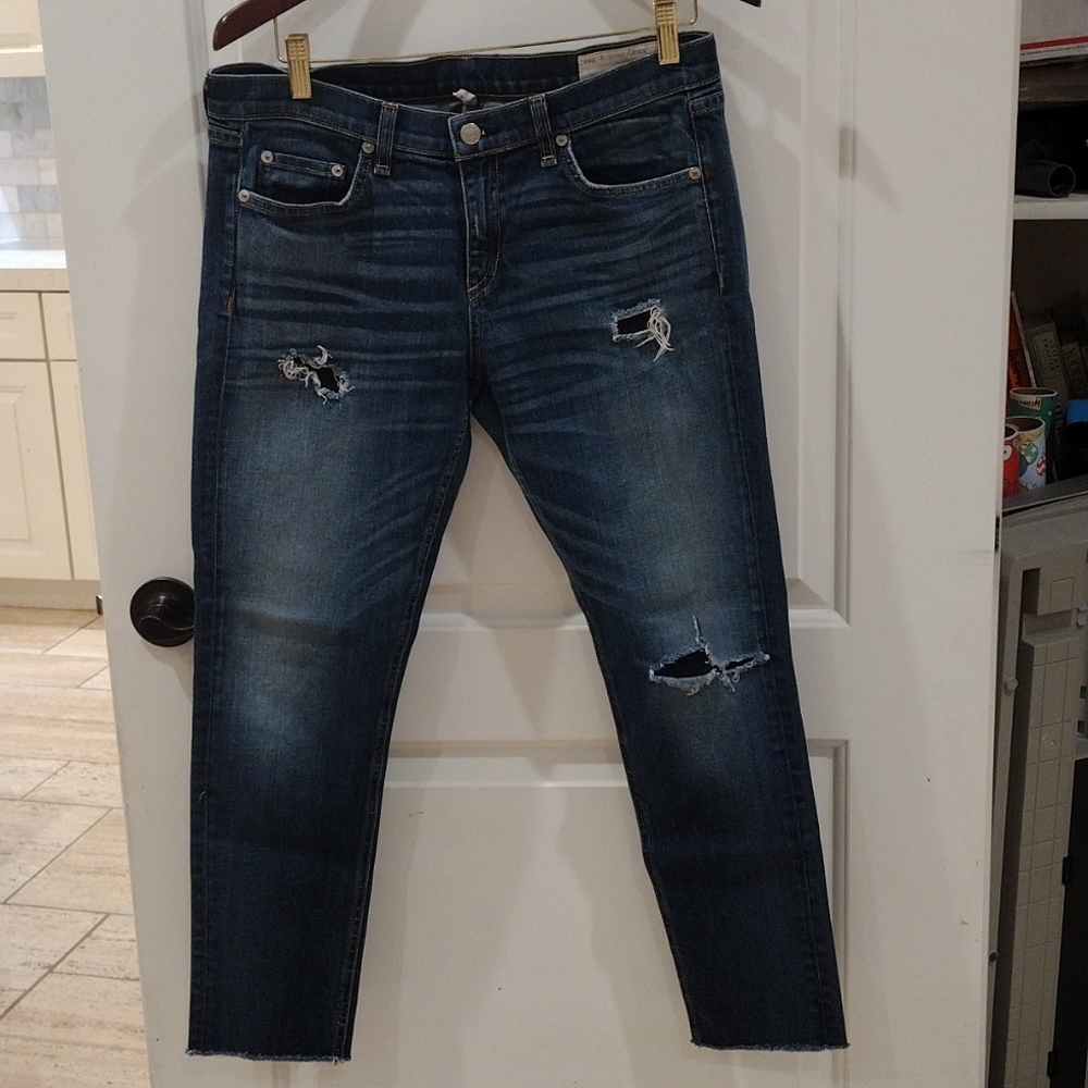 Rag and Bone The Dre Jeans Size 29 Dark Wash Distressed (Color Phoenix)